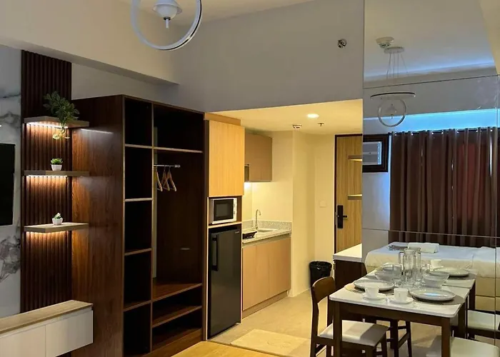 Honey's Cosy Staycation Unit Near Lahug It Park Appartamento